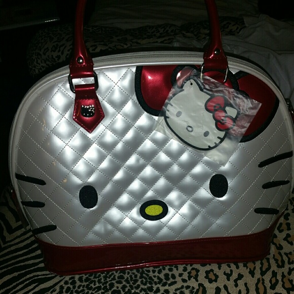Hello kitty purse