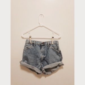 Wrangler Rolled Up Shorts