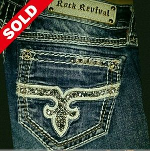 GORGEOUS ROCK REVIVAL ALOST SKINNY 26 X 31
