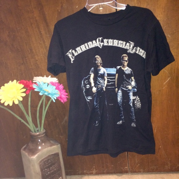 Shirt - Picture 1 of 1