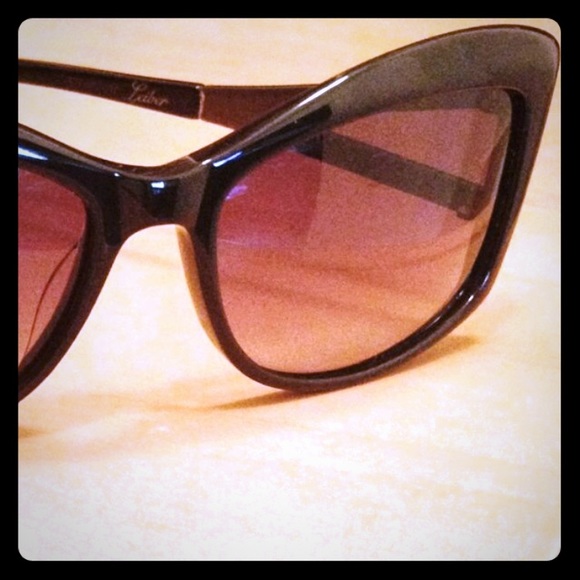 Judith Leiber cat eye crystal sun glasses $600