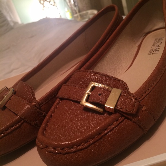 Michael KORS Leather Flats