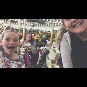 Meet your Posher, Cecilia