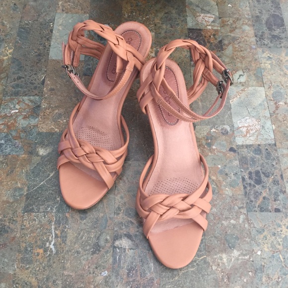 Corso Como Wedge