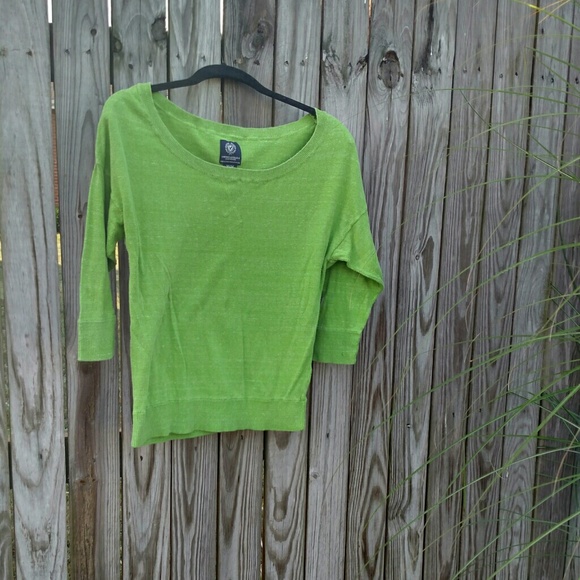 3/4 sleeve top