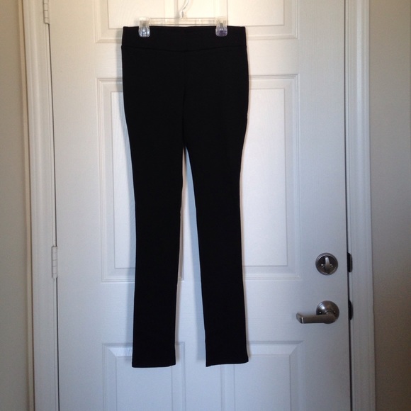 Black leggings