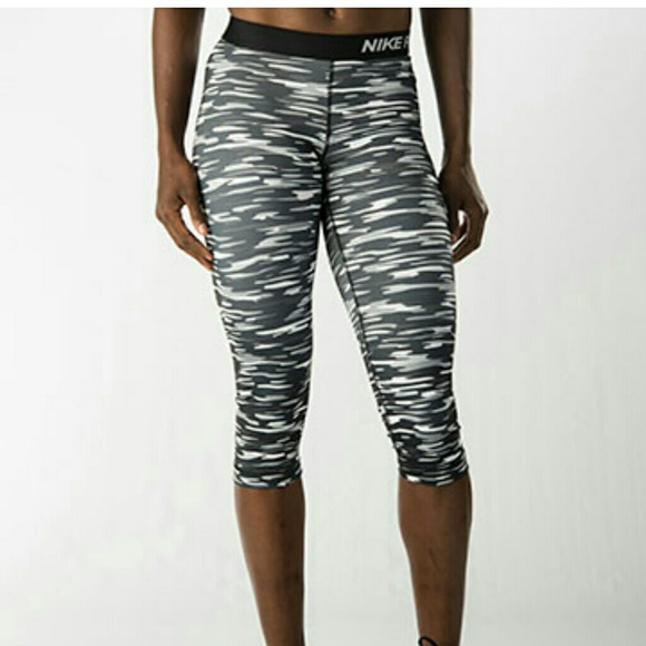 Nike Pants - Nike pro shorts