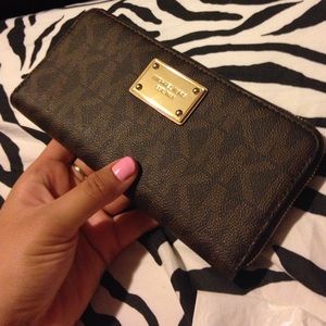 Authentic Michael Kors Wallet