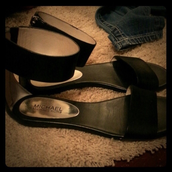 Michael Kors Sandles
