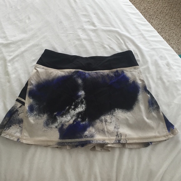 LULULEMON PACESETTER SKIRT