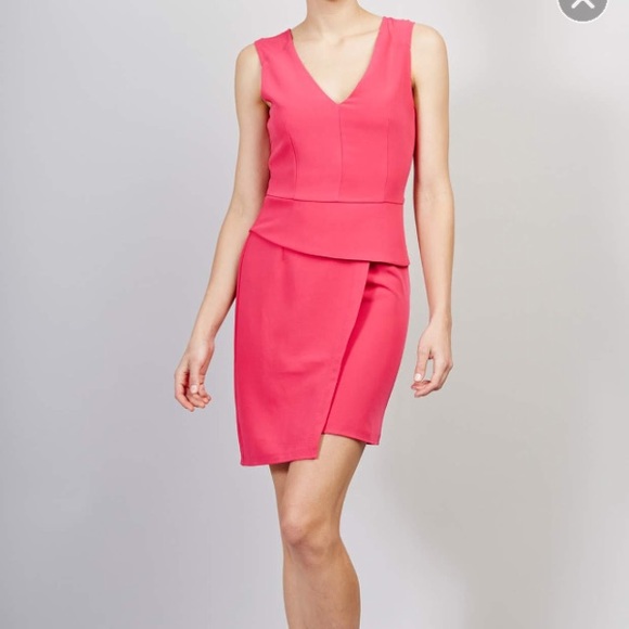 Pretty  dress from aryn  k in raspberry.