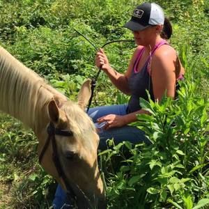 Meet your Posher, Amy