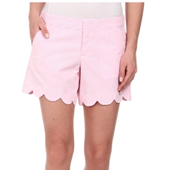 Lilly Pulitzer pink seersucker scalloped shorts