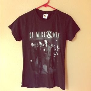 Never worn, Of Mice and Men band T-shirt 👽 !