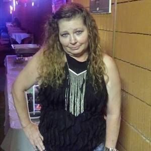 Meet your Posher, Lynette