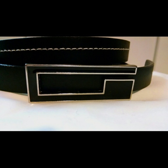 Guess G Logo Black Leather Belt - Picture 2 of 4