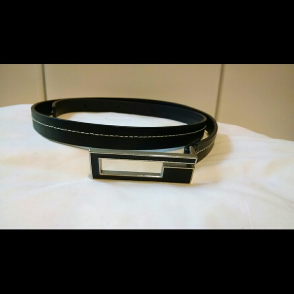 Guess G Logo Black Leather Belt - Picture 3 of 4