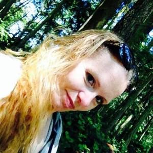 Meet your Posher, Christi