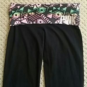Victoria secret yoga pants size small