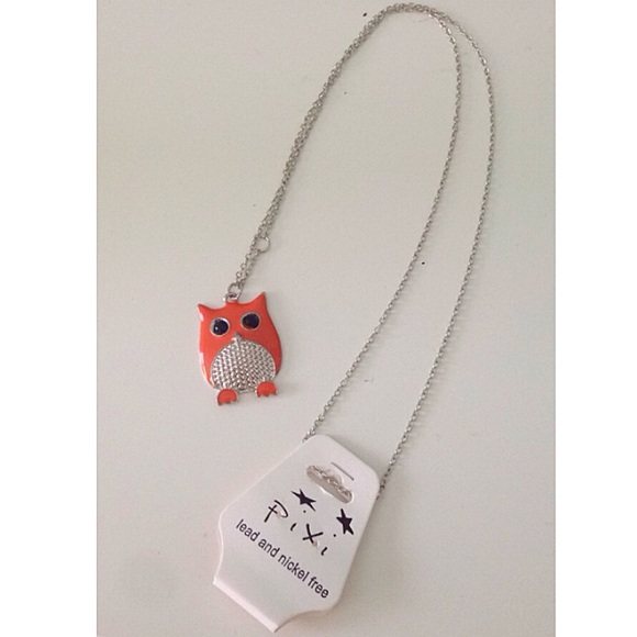 NWT Owl necklace