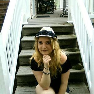 Meet your Posher, Marilyn