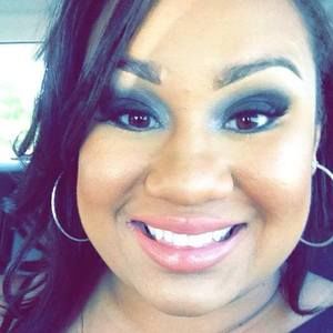 Meet your Posher, Deanna