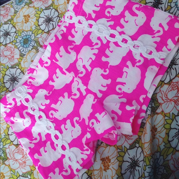🌸SOLD🌸Pink TIS shorts