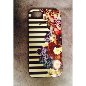 Nicole Miller iPhone 5 / 5s case