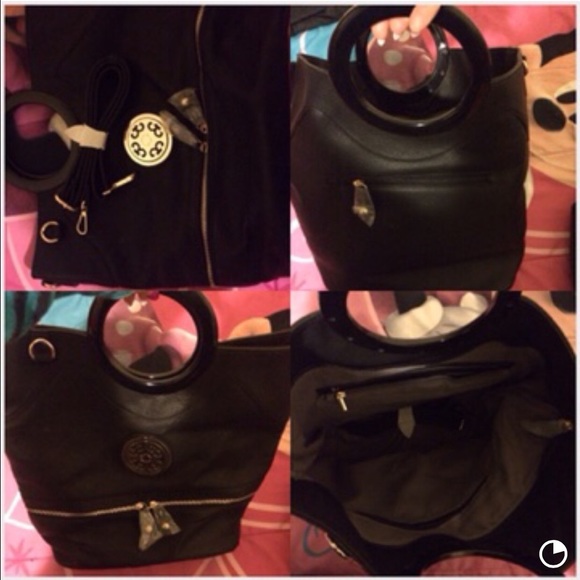 Cross body purse
