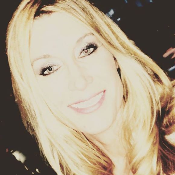 Meet your Posher, Renae - Picture 1 of 1