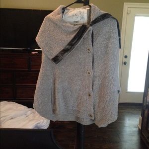 Cape sweater