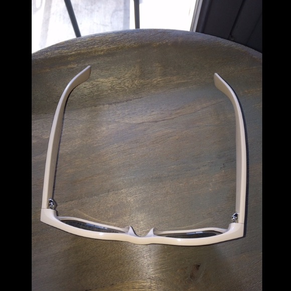š«SOLD ---Ray-Bans - Picture 4 of 4
