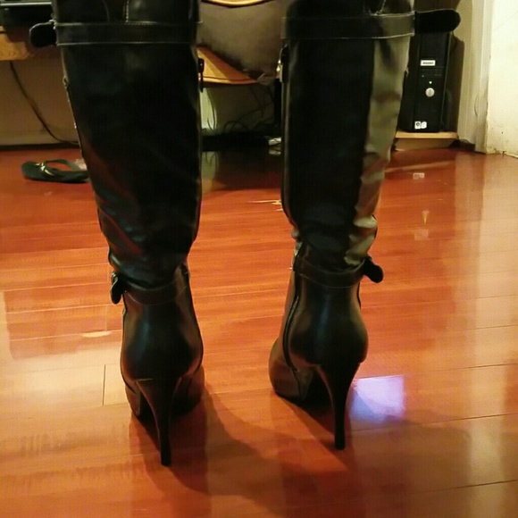 Apple bottom winter boots - Picture 2 of 3