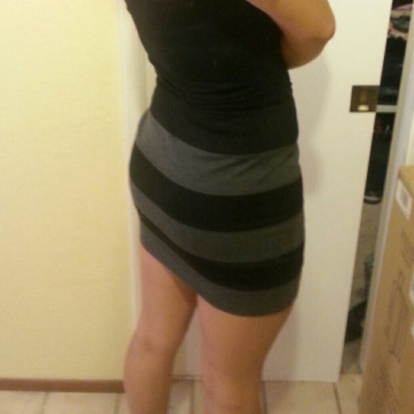 Last reduction! Sexy skirt with stripes - Picture 4 of 4