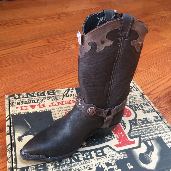Justin Cowboy Boots
