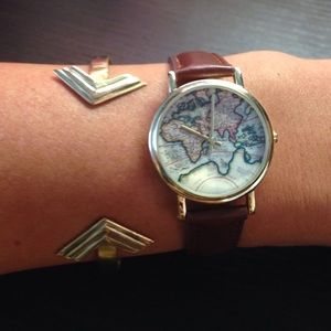 World map watch