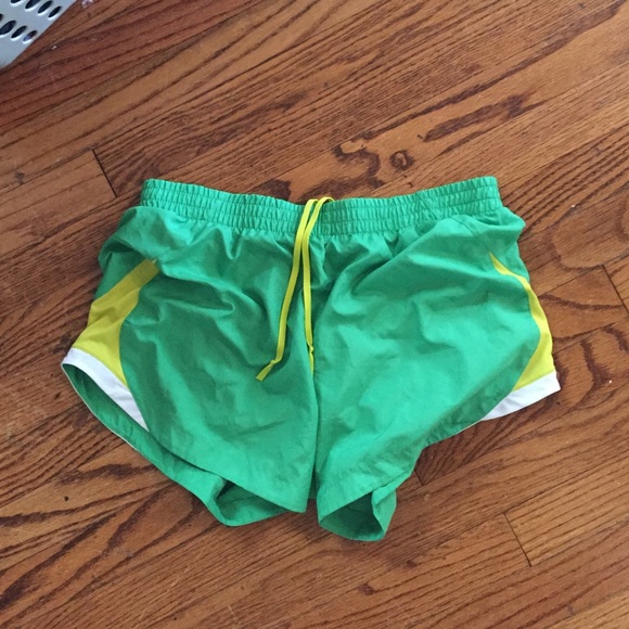 NIKE Active shorts with built in undies