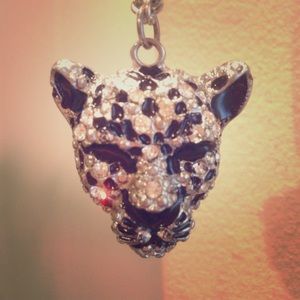 Sparkly Silver Leopard / Jaguar Necklace