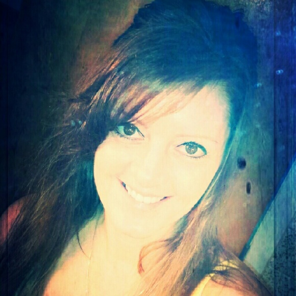 Meet your Posher, Michele