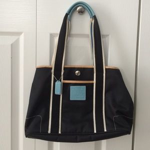 Authentic Coach Shoulder Strap Purse