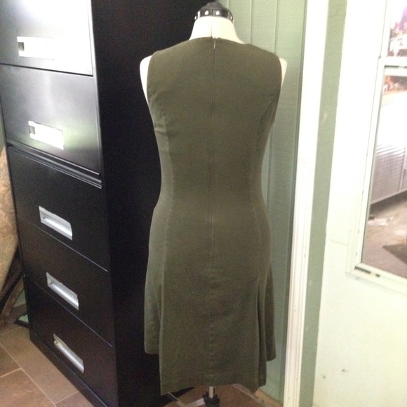 Pleated sheath - Picture 2 of 4
