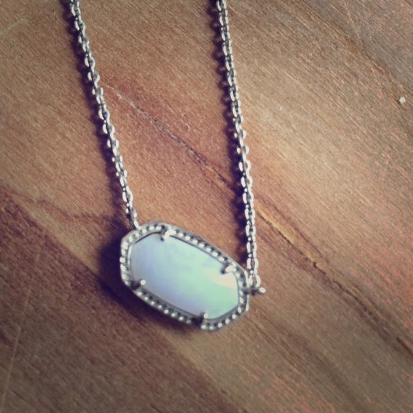 Light blue Kendra Scott necklace - Picture 1 of 2