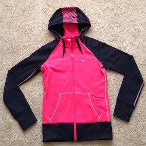 Nike Therma-Fit zip up jacket.