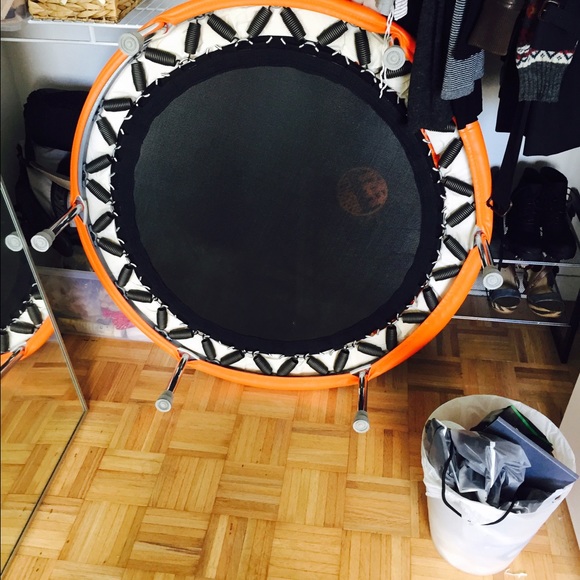 Trampoline