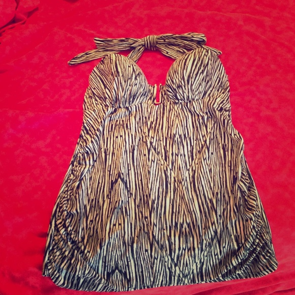 42D plus size swim top from lane Bryant Nwt