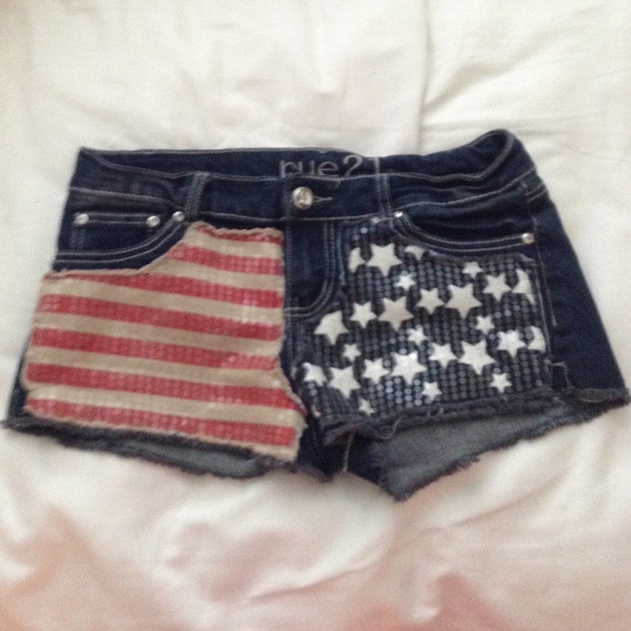 Patriotic rue 21 shorts size 7/8