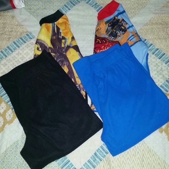Boys pj's size 4/5