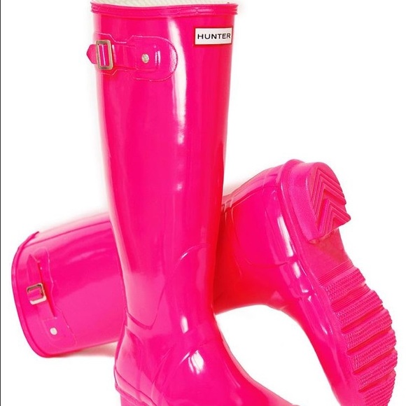 Looking for these boots - Picture 1 of 1
