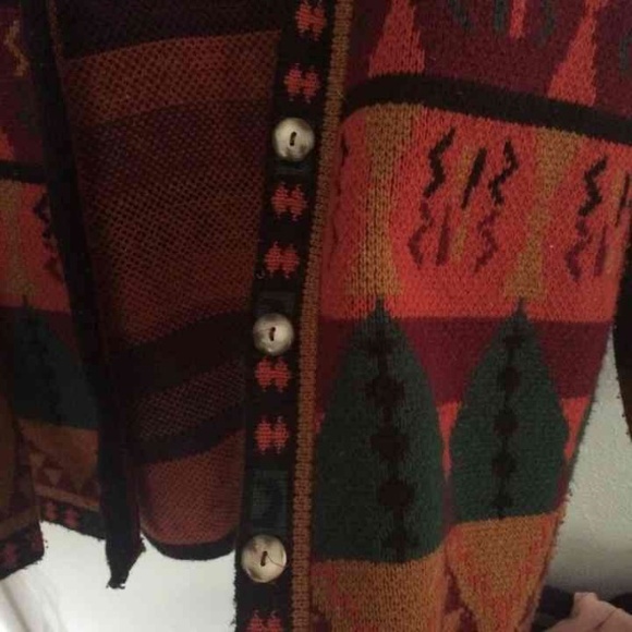 SOLD Hooded button up sweater - Picture 4 of 4