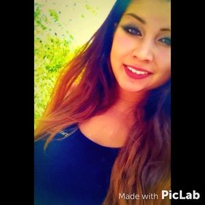 Meet your Posher, Isabel